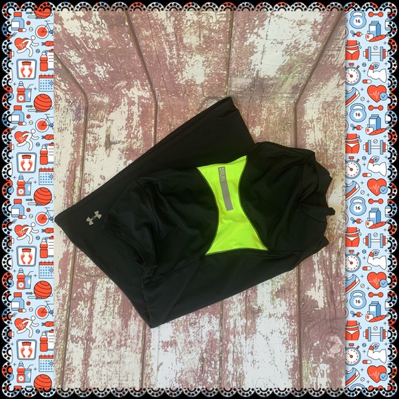 Set of Under Armour/Fila athletic tops, size S - Picture 4 of 5